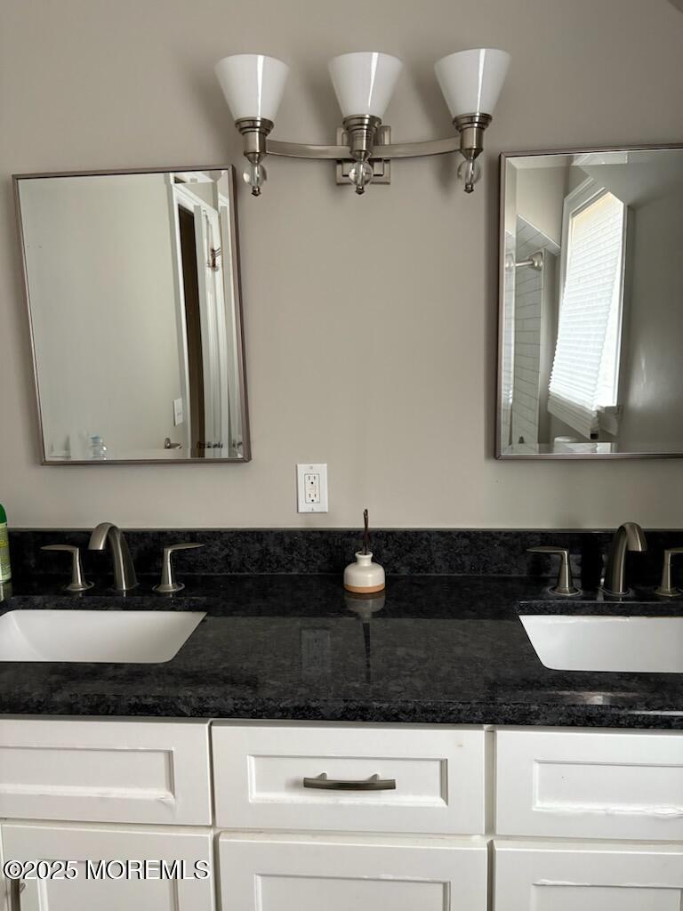 15 Windsor Place Colts Neck, NJ 07722 - Photo 20 of 21 Upstairs Bathroom