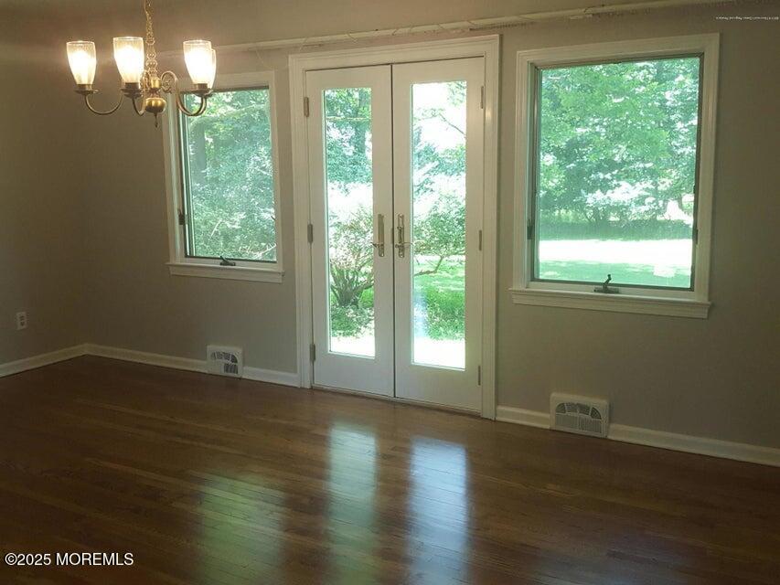 15 Windsor Place Colts Neck, NJ 07722 - Photo 8 of 21 Dining Room