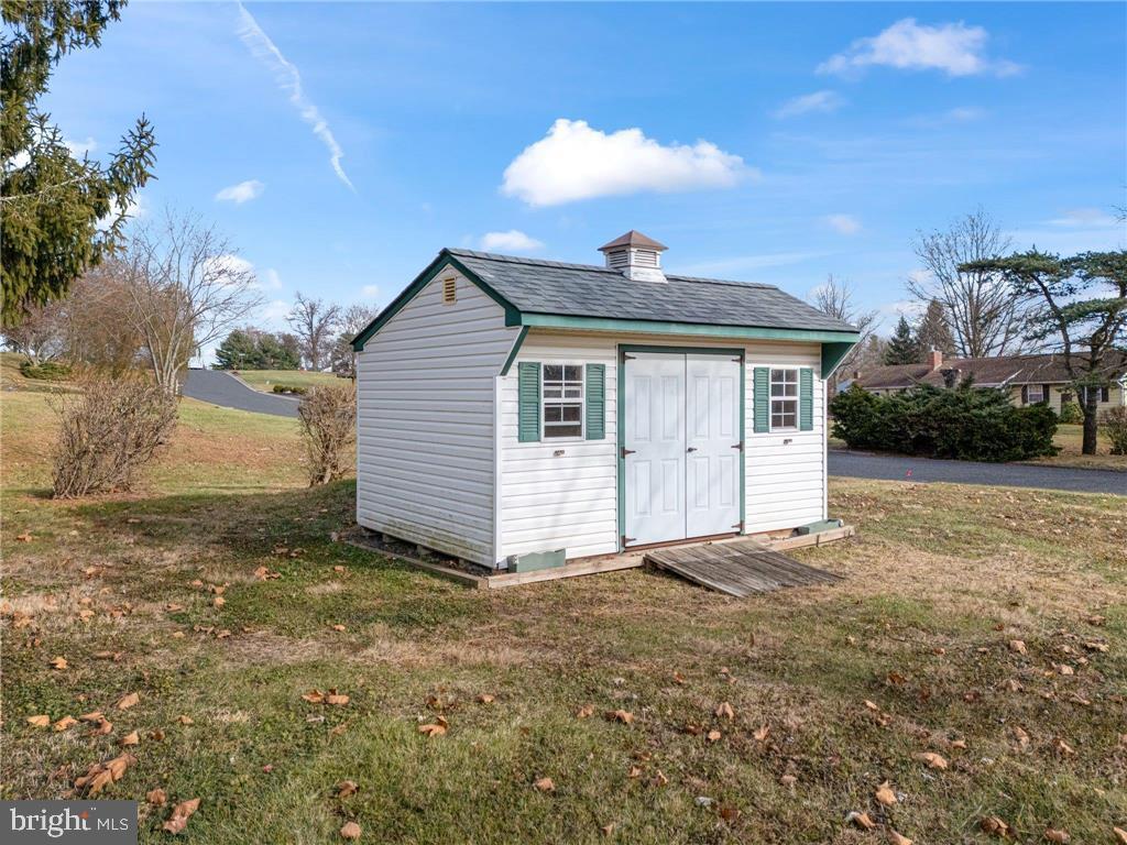 483 Godshall Road Souderton, PA 18964 - Photo 8 of 50 Gallery Image 8