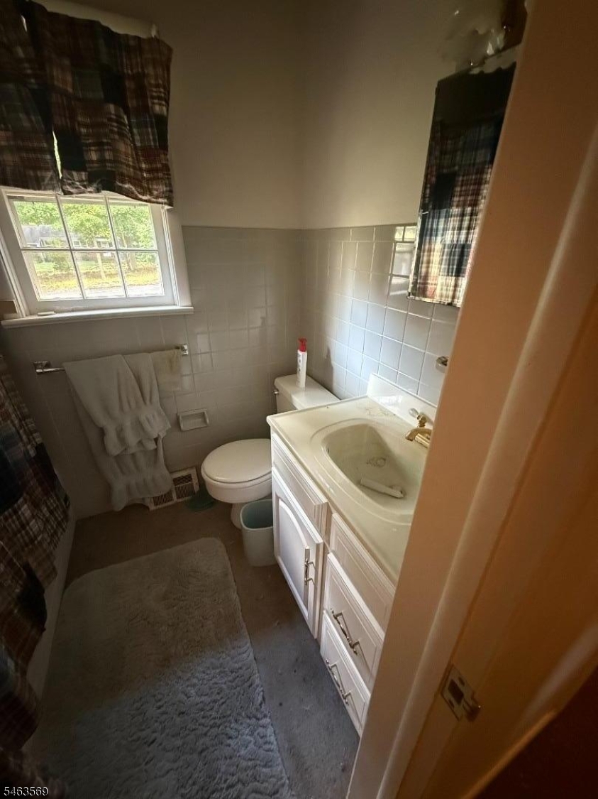 89 Old Clinton Road Flemington, NJ 08822 - Photo 20 of 31 Gallery Image 20