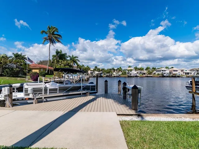 $874,000 | 111 Morning Star Cay, Naples, FL 34114