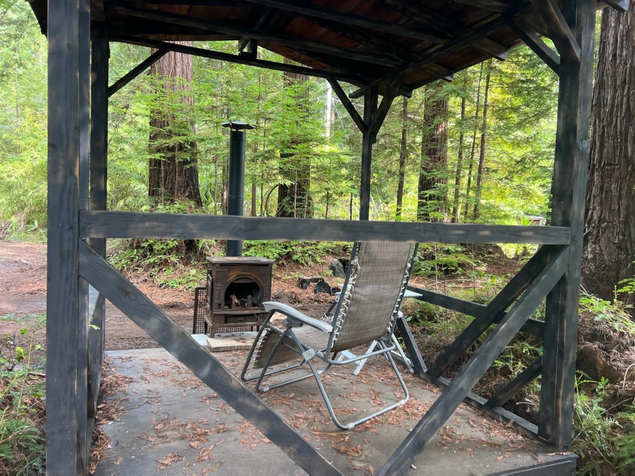 1385 Amaya Ridge Road Los Gatos, CA 95033 - Photo 4 of 35 a view of a chairs and table in the balcony