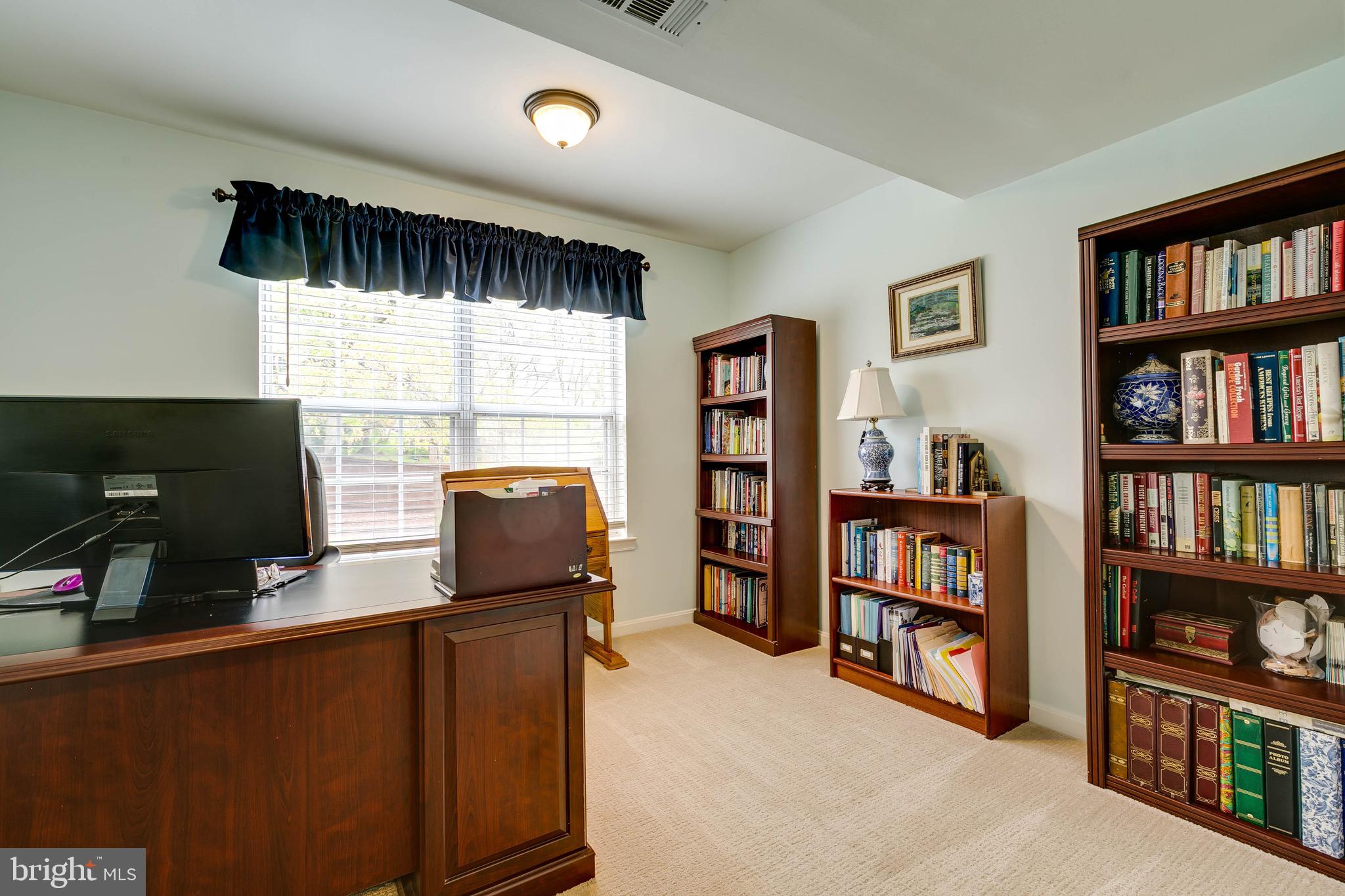 407 Spring Ridge Court Sterling, VA 20164 - Photo 29 of 50 Gallery Image 29