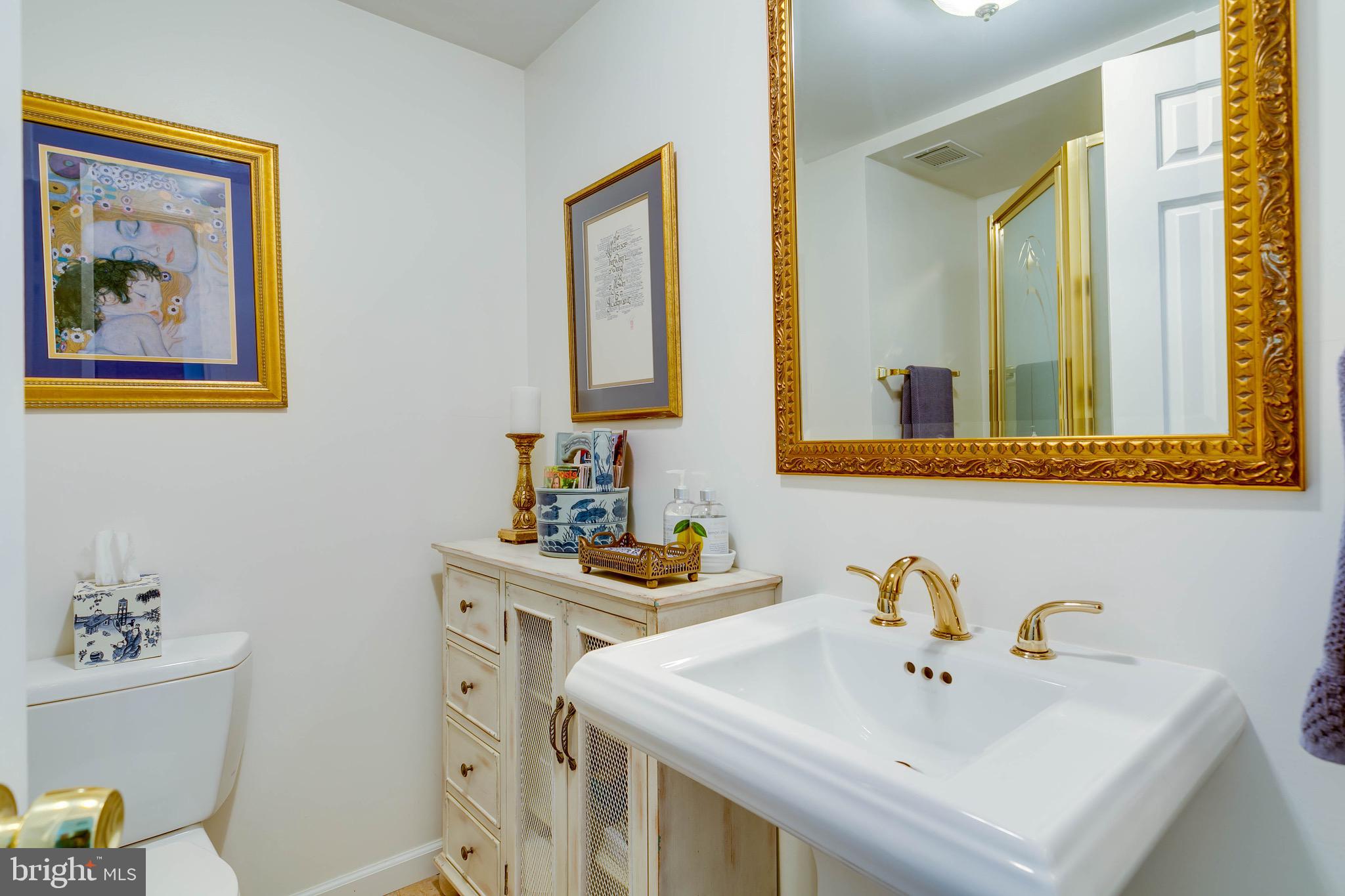 407 Spring Ridge Court Sterling, VA 20164 - Photo 30 of 50 Gallery Image 30