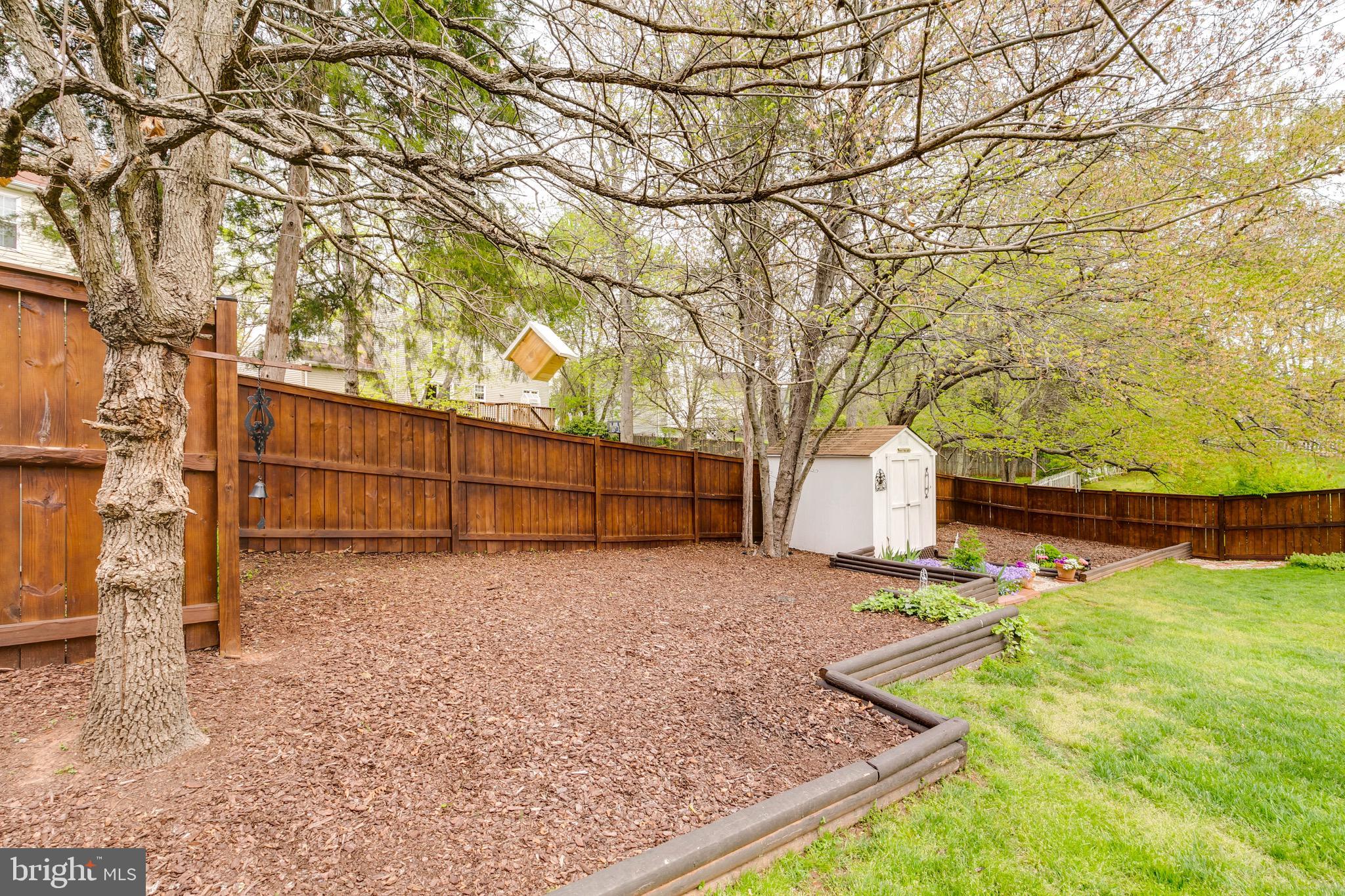 407 Spring Ridge Court Sterling, VA 20164 - Photo 41 of 50 Gallery Image 41