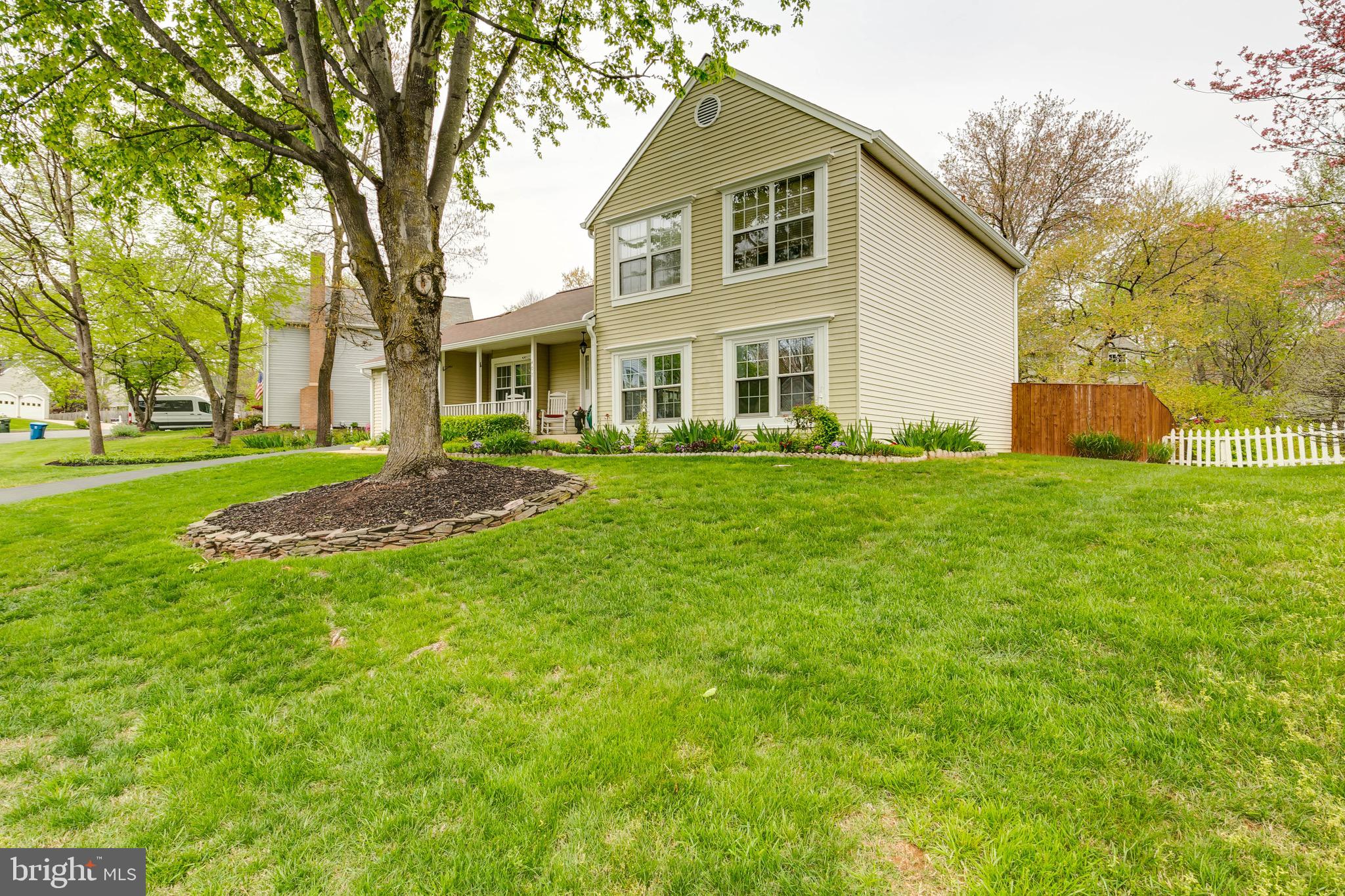 407 Spring Ridge Court Sterling, VA 20164 - Photo 47 of 50 Gallery Image 47