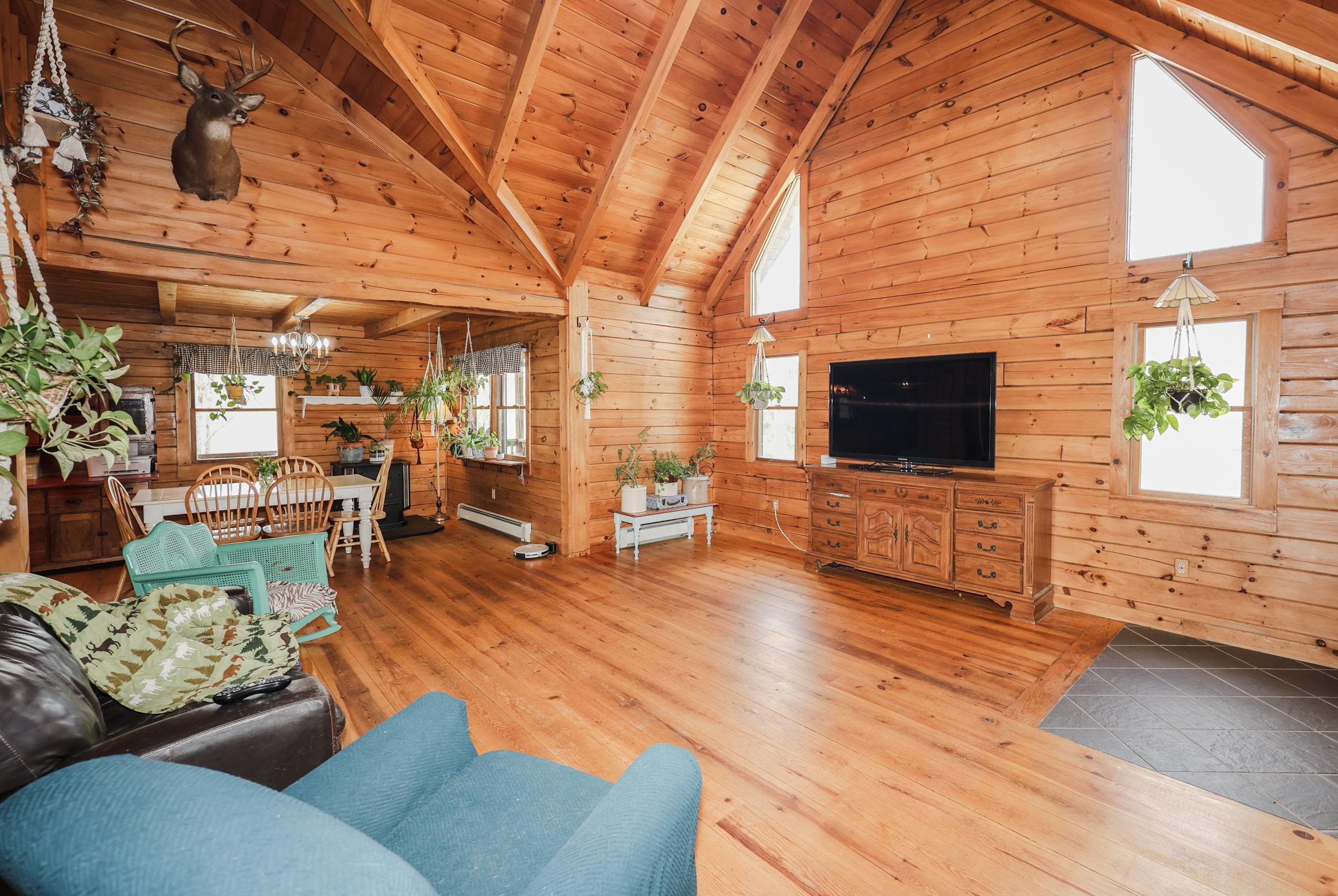 34 Durgin Road Chichester, NH 03258 - Photo 3 of 60