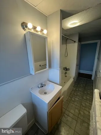 $1,595 | 1013 Lafayette Avenue, Prospect Park, PA 19076