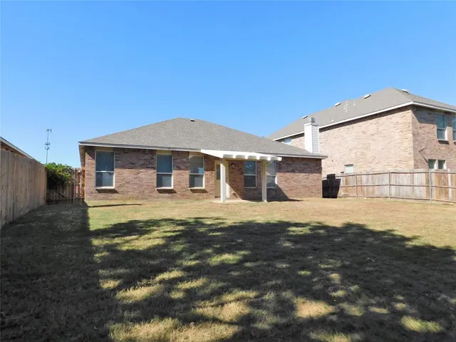 $325,000 | 6509 Well Ston Lane, Denton, TX 76210