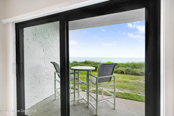 $3,500 | 199 Jimmy Buffett Mem Highway, Unit A104, Satellite Beach, FL 32937