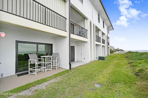 $3,500 | 199 Jimmy Buffett Mem Highway, Unit A104, Satellite Beach, FL 32937