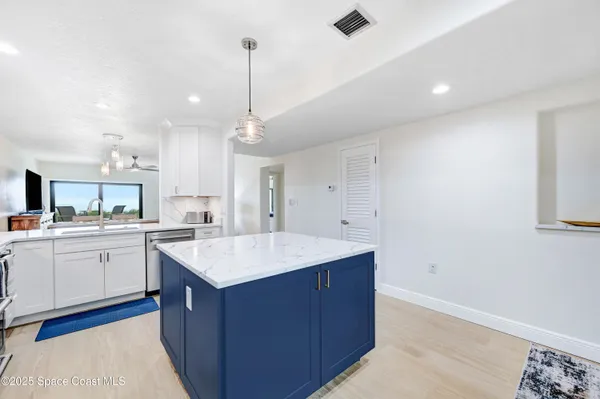 $3,500 | 199 Jimmy Buffett Mem Highway, Unit A104, Satellite Beach, FL 32937