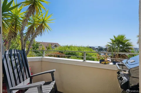 $1,695,000 | 3645 Market Street, Unit 2, San Francisco, CA 94131
