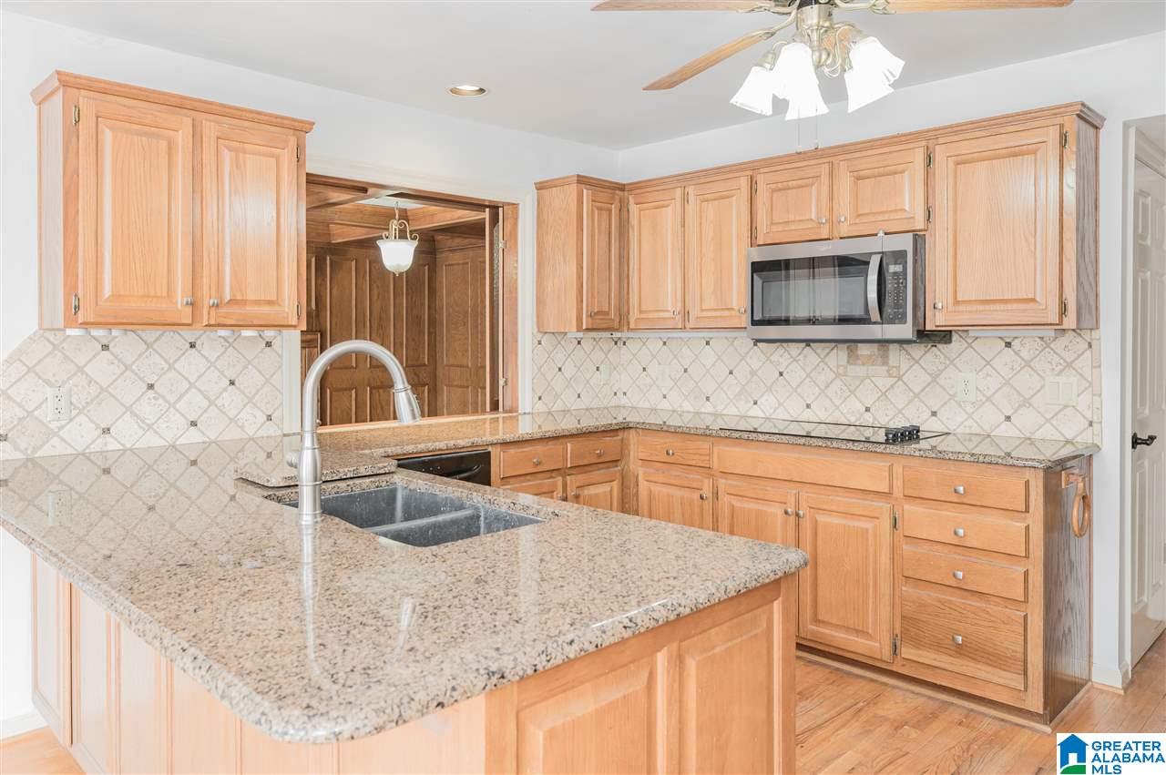 7200 Cliff Circle Dora, AL 35062 - Photo 11 of 49