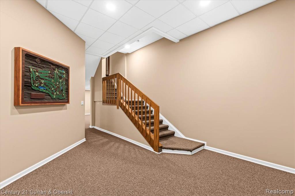 20148 Longridge Road Northville, MI 48167 - Photo 36 of 53