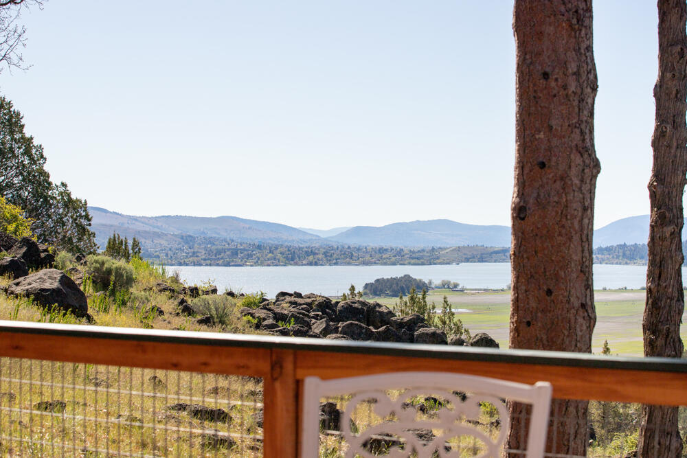 4626 Cooper's Hawk Road Klamath Falls, OR 97601 - Photo 24 of 70 4626CoopersHawkRd.-21