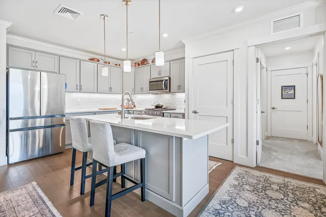 $625,000 | 7 Longview Drive, Unit 305, Atkinson, NH 03811