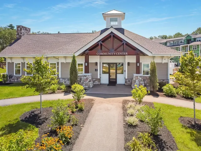 $625,000 | 7 Longview Drive, Unit 305, Atkinson, NH 03811