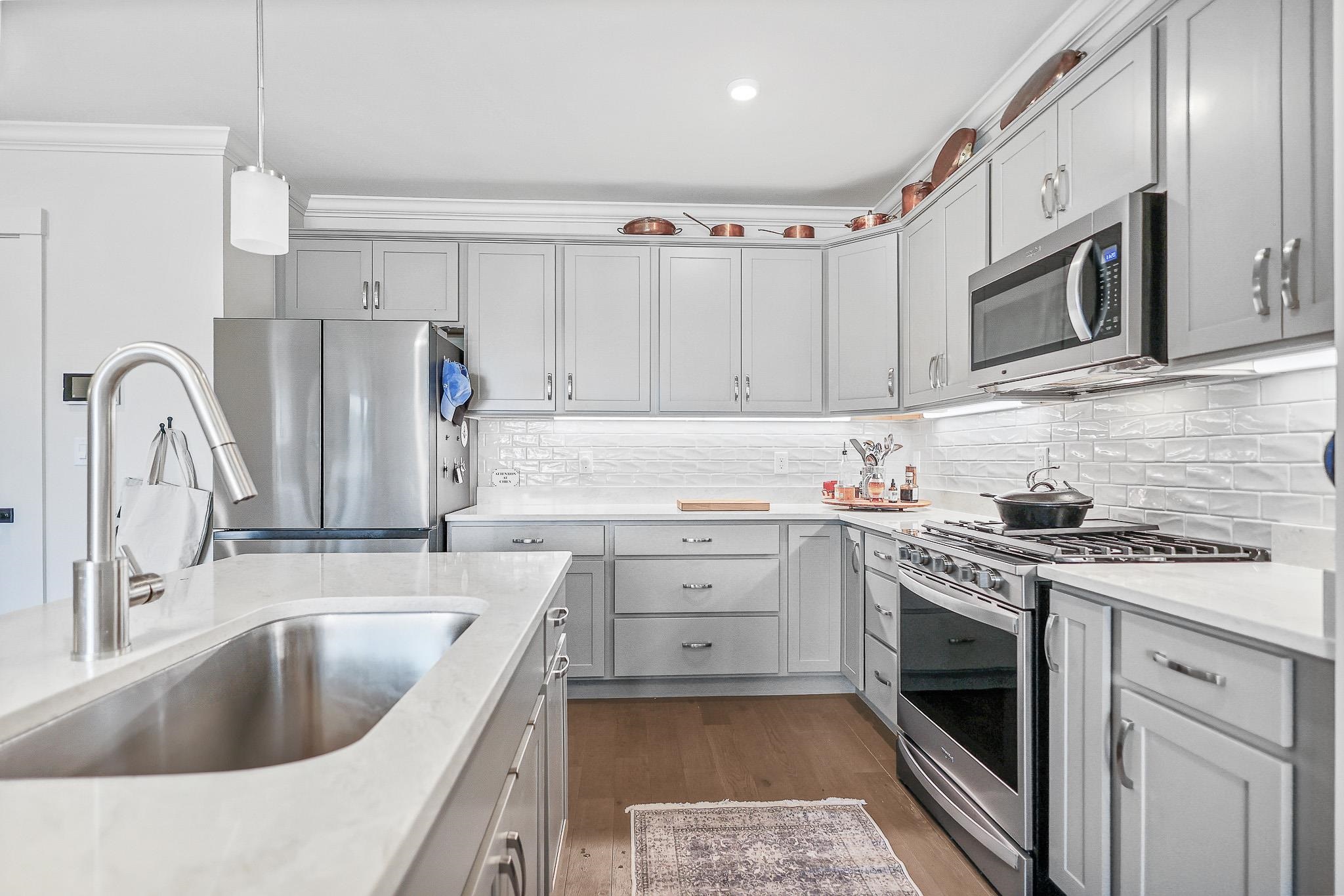 7 Longview Drive, Unit 305 Atkinson, NH 03811 - Photo 5 of 28