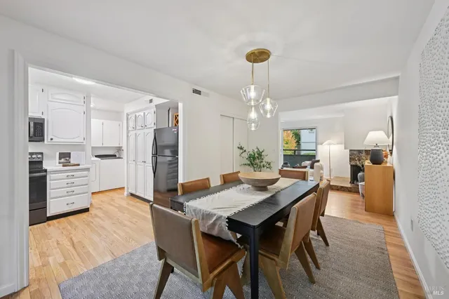 $849,000 | 405 Sylvia Way, San Rafael, CA 94903