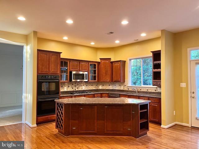 9308 Rustic Breeze Court Bristow, VA 20136 - Photo 12 of 53 Kitchen island