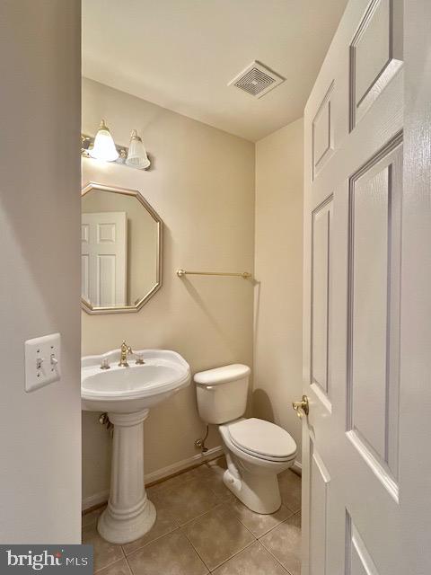 9308 Rustic Breeze Court Bristow, VA 20136 - Photo 16 of 53 Powder room