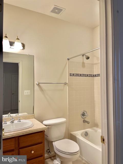 9308 Rustic Breeze Court Bristow, VA 20136 - Photo 36 of 53 Bathroom 2