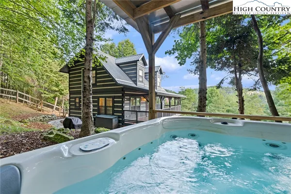 a view of outdoor space