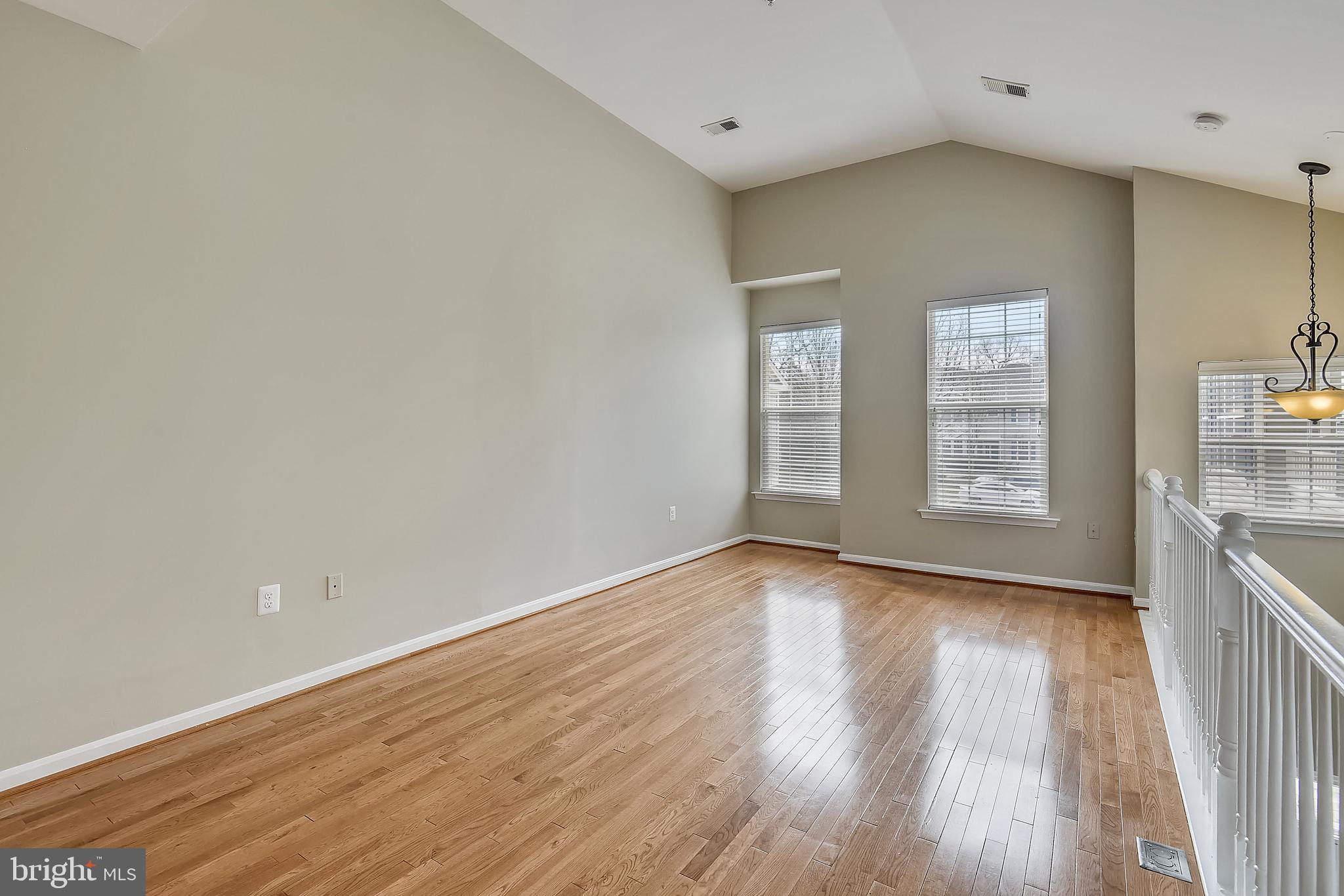 11400 K Windleaf Court, Unit 40 Reston, VA 20194 - Photo 5 of 36 Gallery Image 5