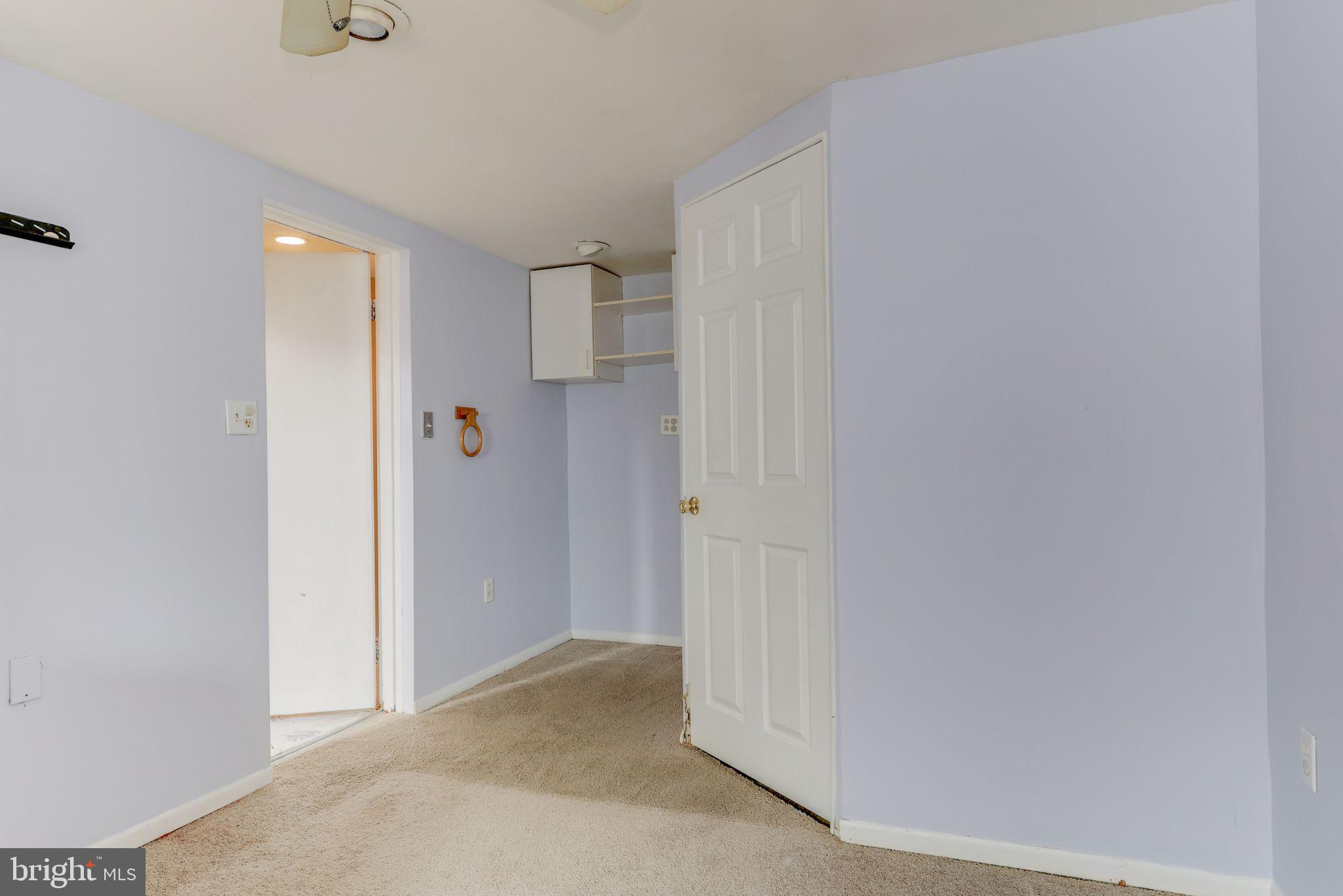 12215 Aster Road Philadelphia, PA 19154 - Photo 23 of 27 4th Bedroom with Full Bath