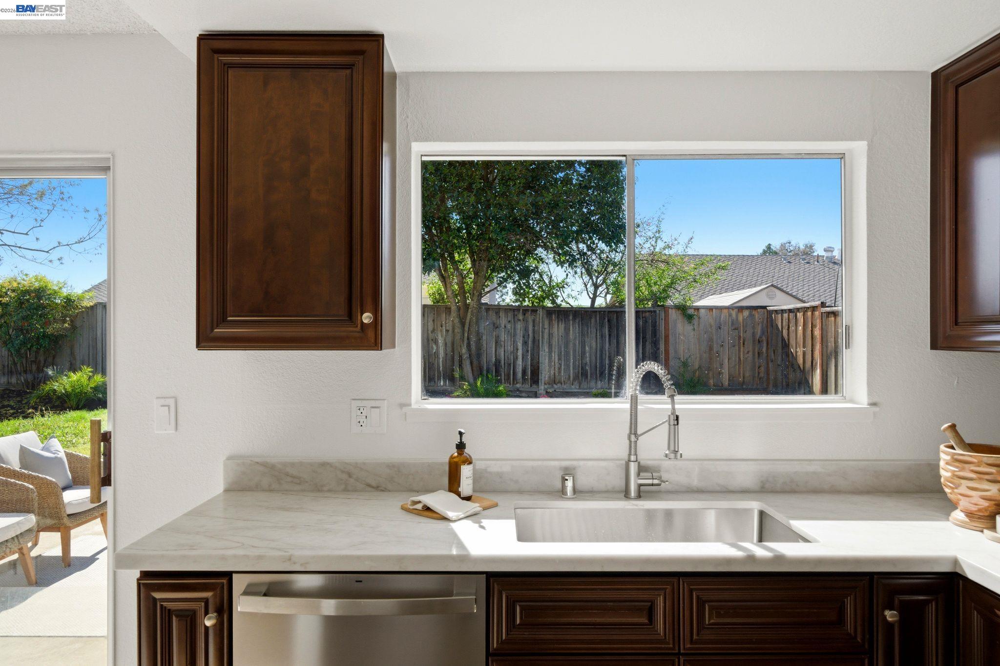 1686 Rhododendron Drive Livermore, CA 94551 - Photo 18 of 47