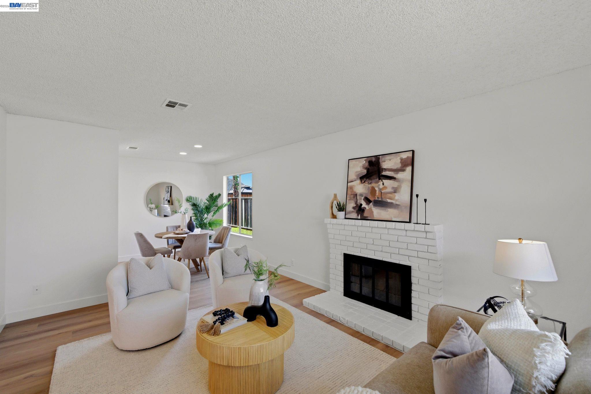 1686 Rhododendron Drive Livermore, CA 94551 - Photo 5 of 47