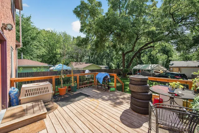 $379,900 | 1562 Ivy Avenue East, St. Paul, MN 55106