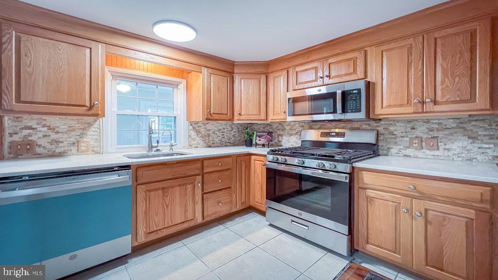 379 East Main Street Lititz, PA 17543 - Photo 12 of 31