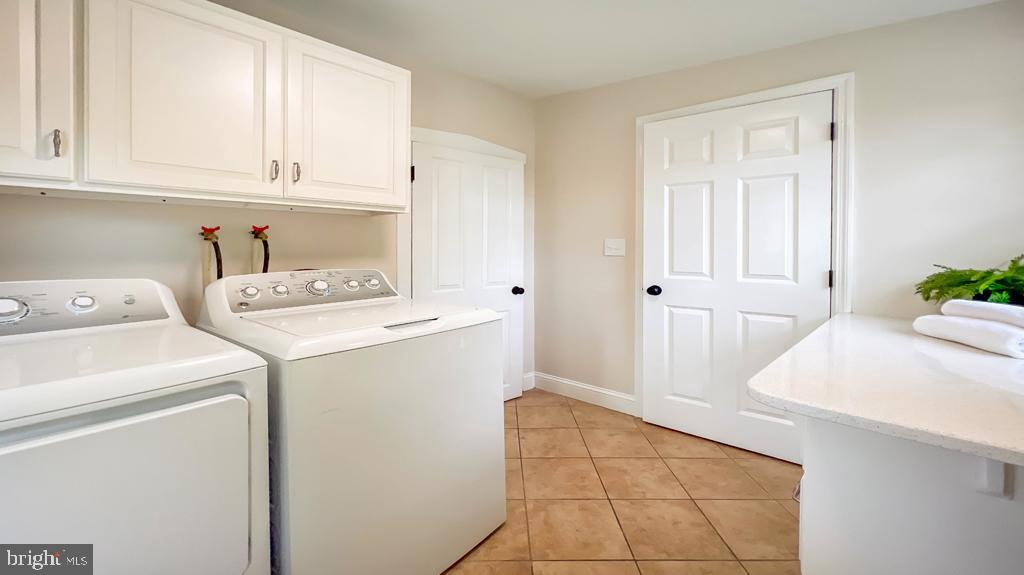 379 East Main Street Lititz, PA 17543 - Photo 26 of 31