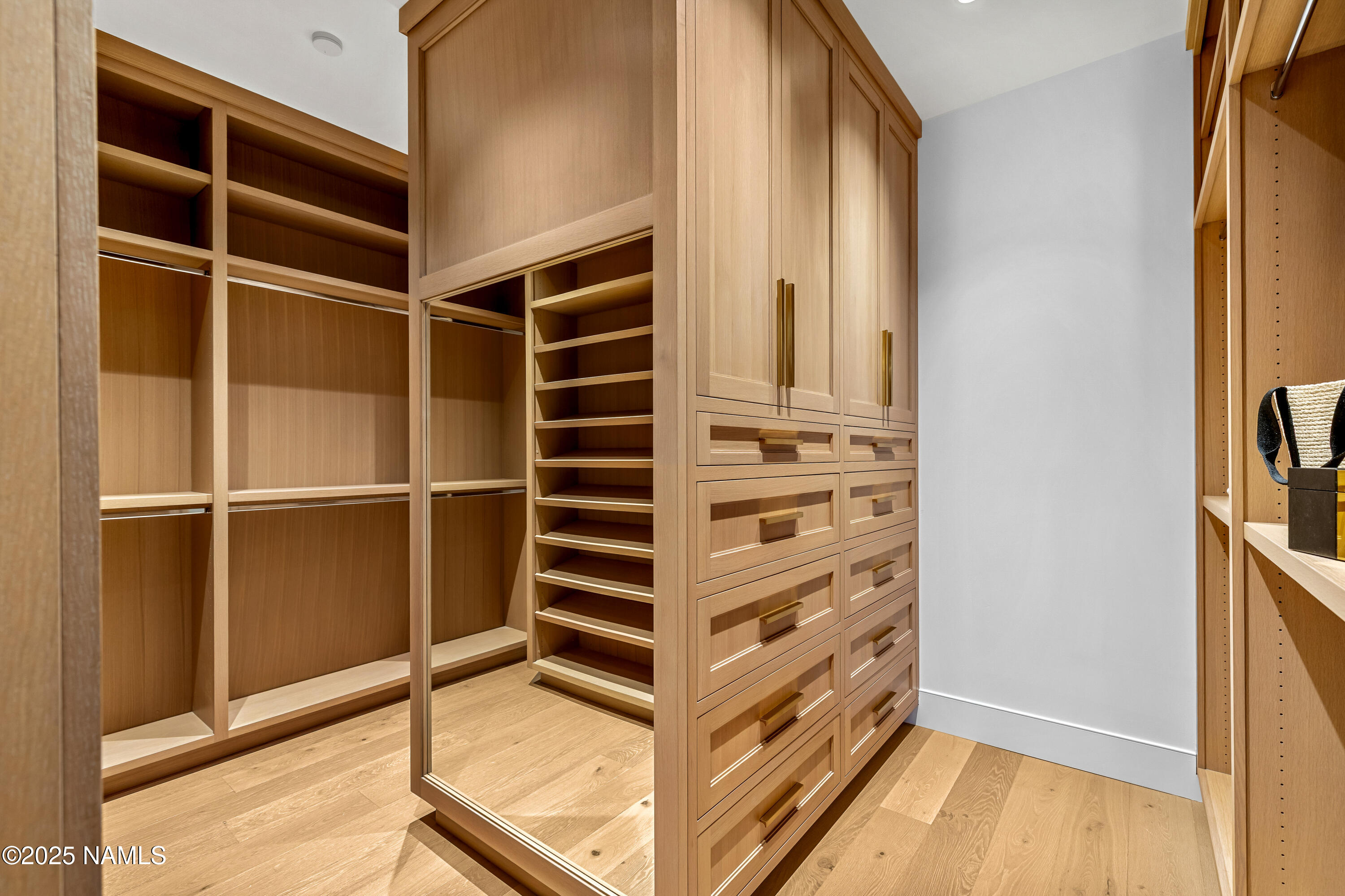 2732 Lindberg Flagstaff, AZ 86005 - Photo 27 of 56 Primary Closet