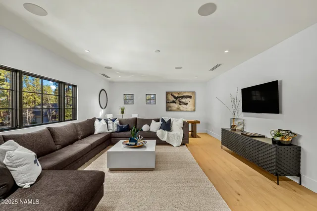 $5,890,000 | 2732 Lindberg, Flagstaff, AZ 86005