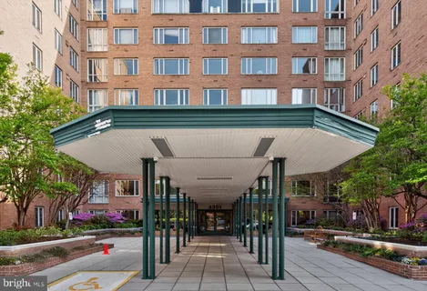 $600,000 | 4301 Massachusetts Avenue Northwest, Unit 3004, Washington, DC 20016