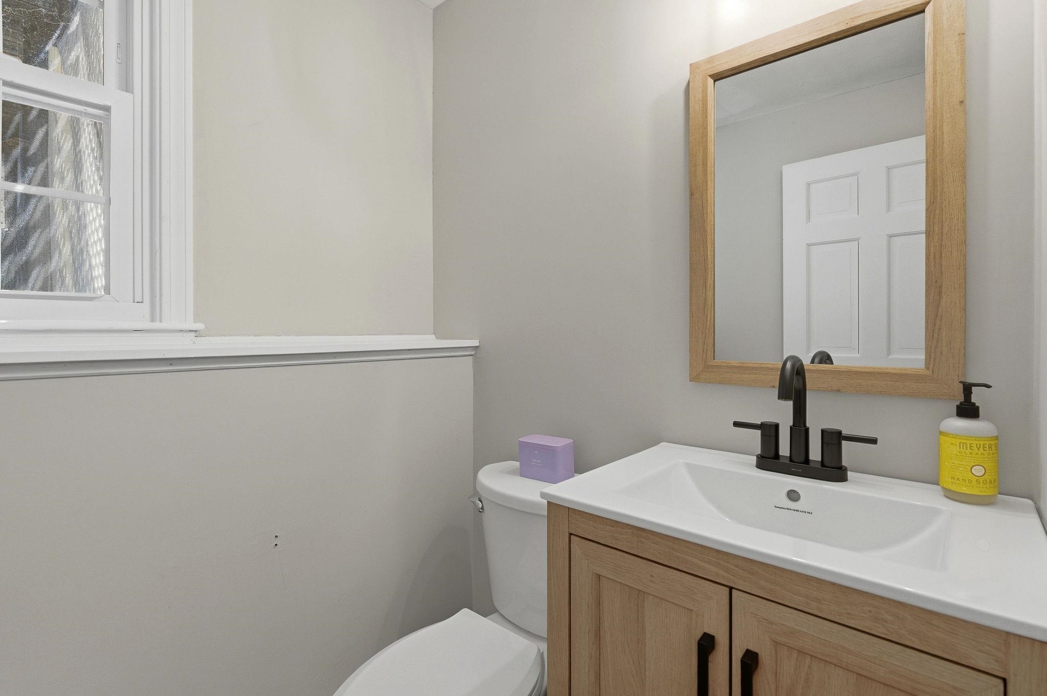 20 Cobbetts Pond Road Windham, NH 03087 - Photo 28 of 35