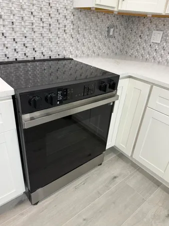 $2,200 | 216 Normandy Lane, Unit E, Delray Beach, FL 33484