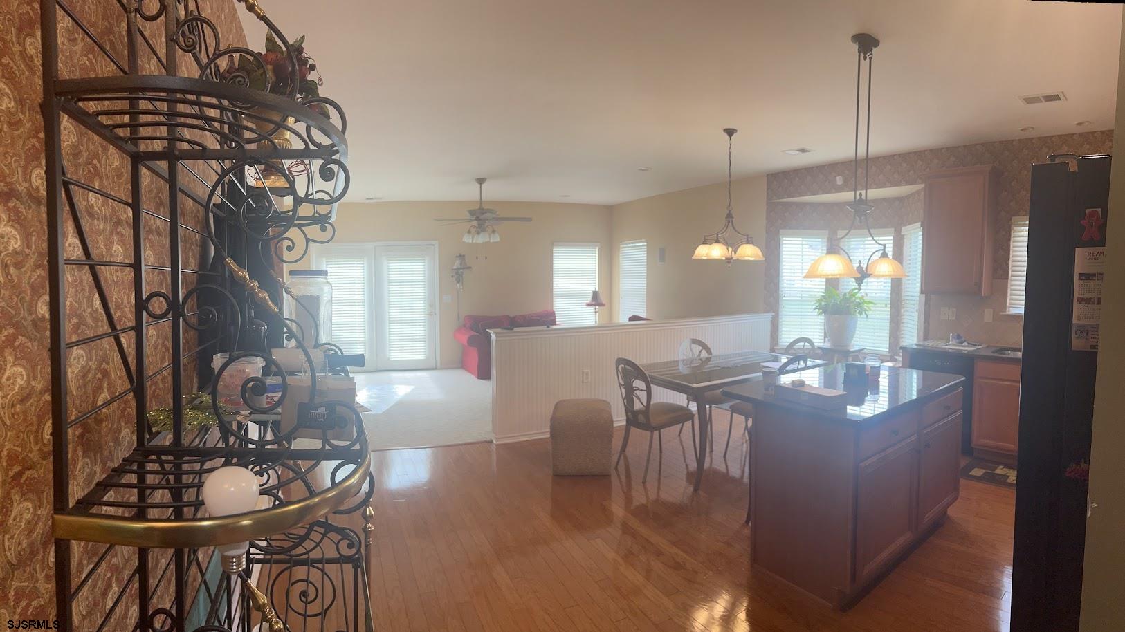 318 Mcclellan Road Egg Harbor Township, NJ 08234 - Photo 3 of 22