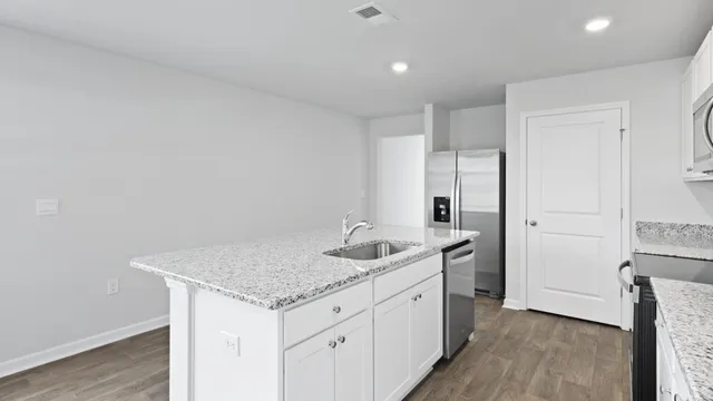 $265,900 | 1092 Mulligan Drive, Manning, SC 29102