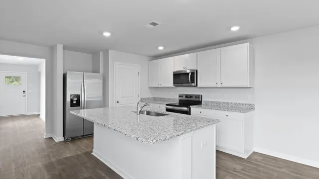 $265,900 | 1092 Mulligan Drive, Manning, SC 29102