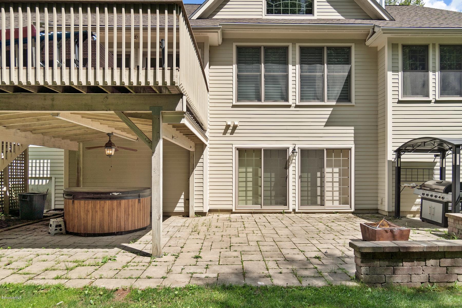 16 Lillybrook Road Pittsfield, MA 01201 - Photo 5 of 38 a front view of a house with a yard