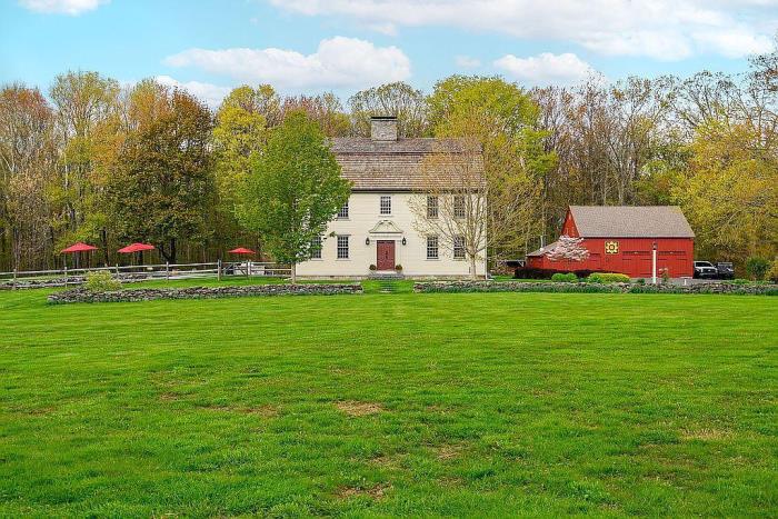 60 Robert Leather Road Bethlehem, CT 06751 - Photo 2 of 47