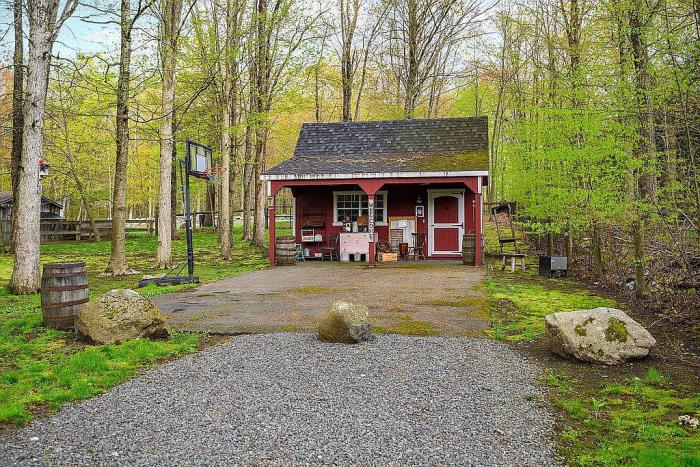 60 Robert Leather Road Bethlehem, CT 06751 - Photo 46 of 47