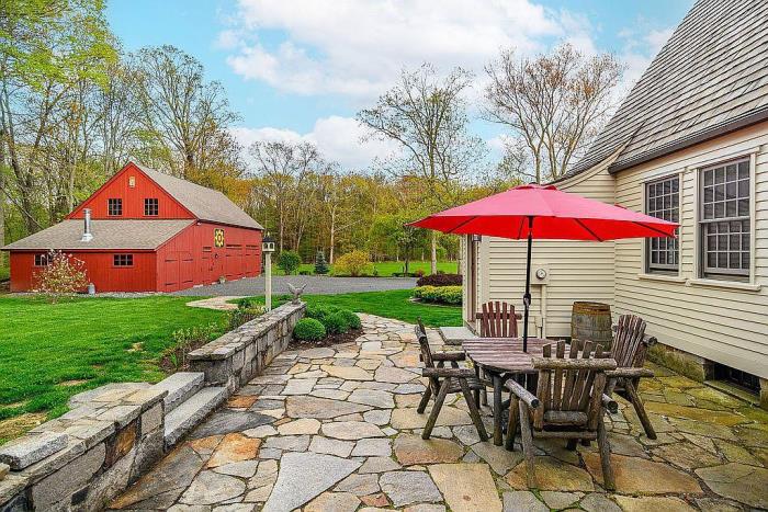 60 Robert Leather Road Bethlehem, CT 06751 - Photo 7 of 47