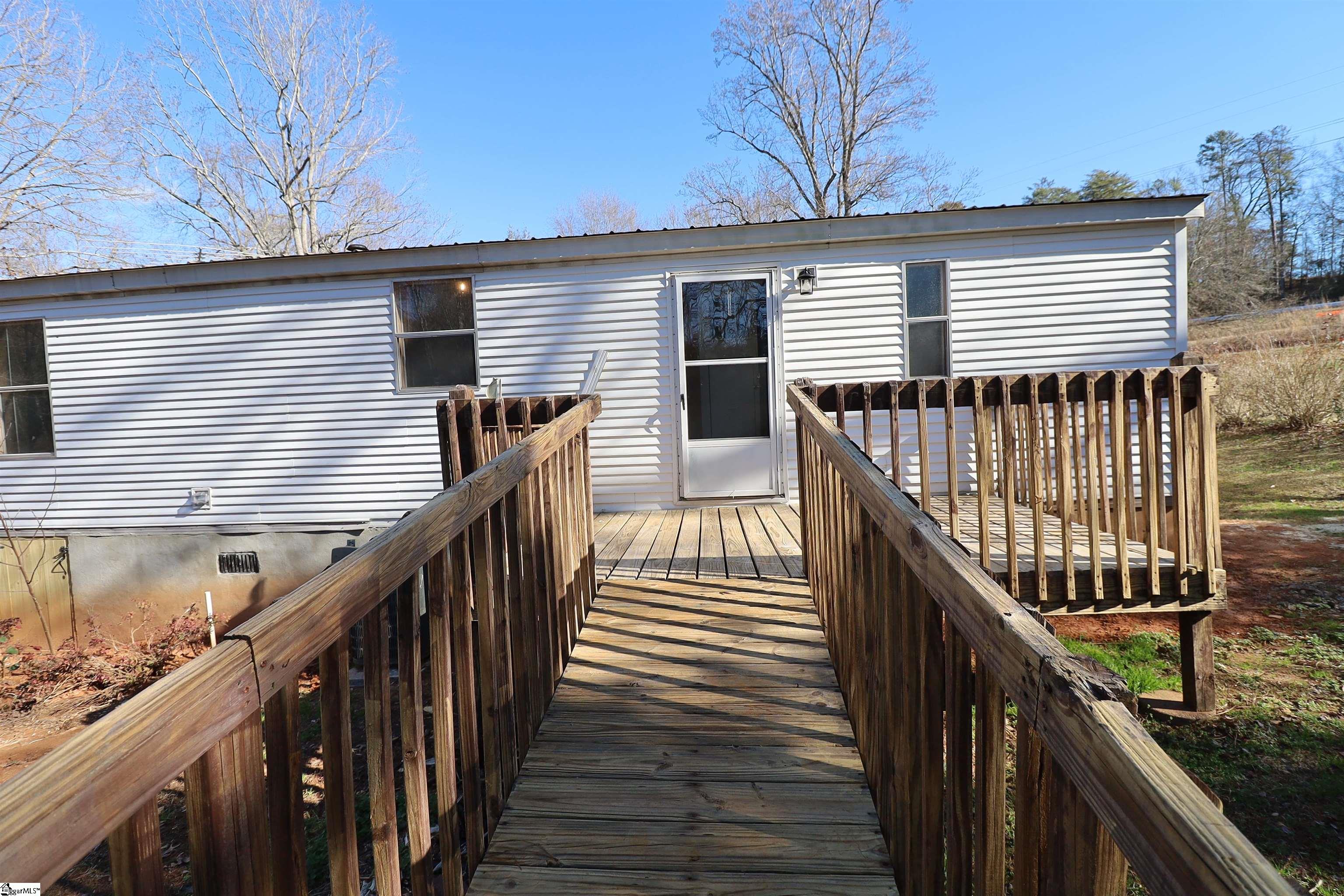 529 Chastain Road Central, SC 29630 - Photo 12 of 25 Gallery Image 12