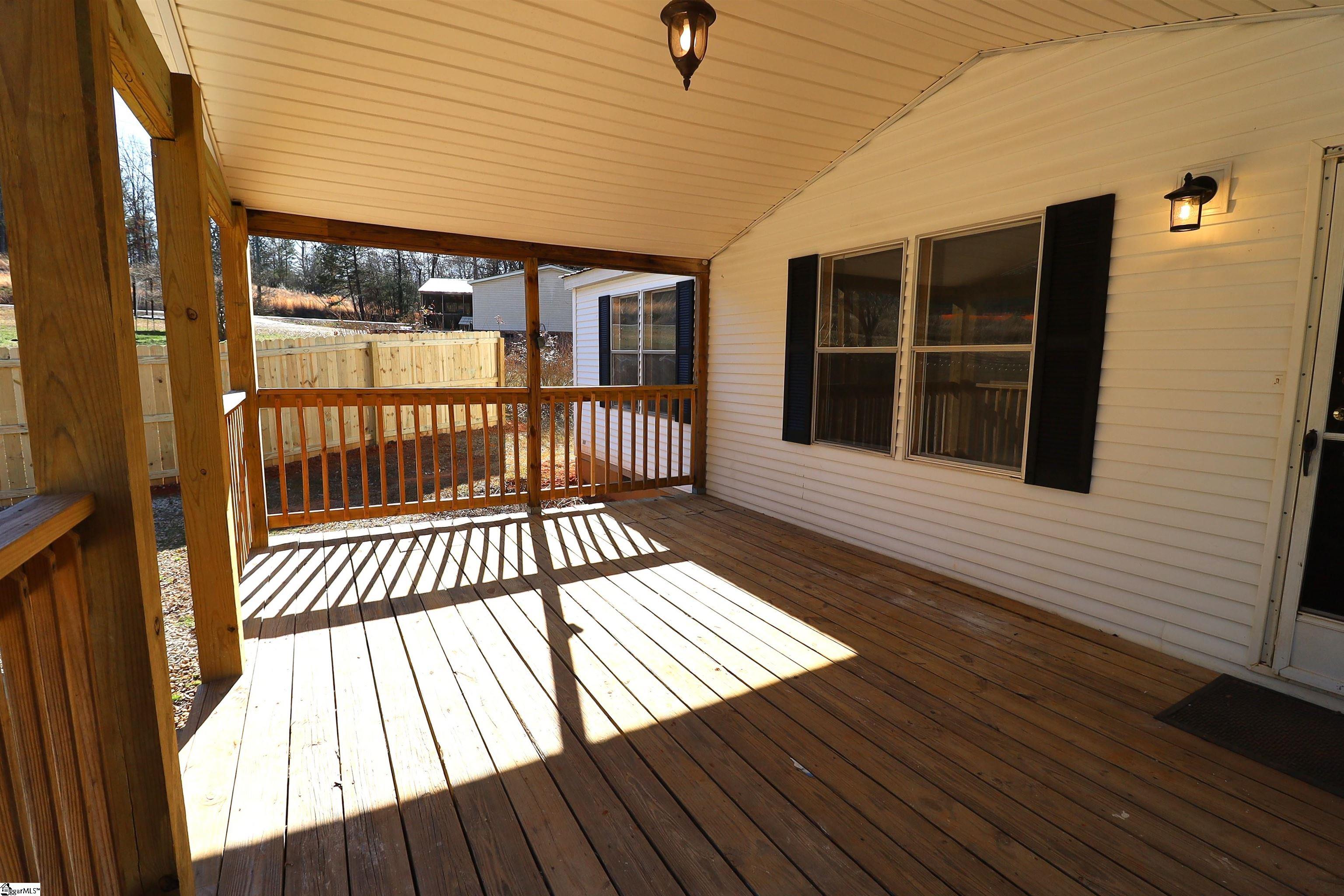 529 Chastain Road Central, SC 29630 - Photo 14 of 25 Gallery Image 14