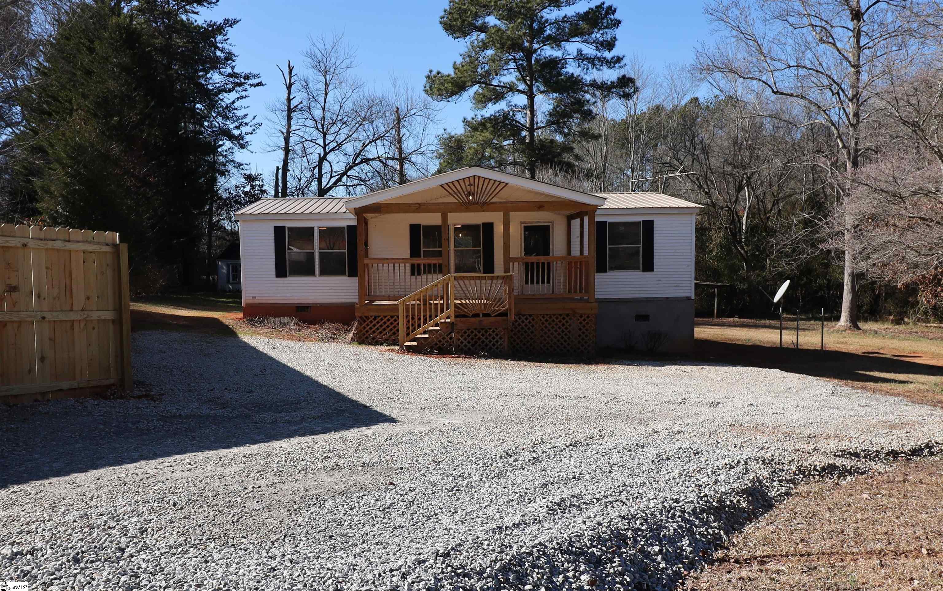 529 Chastain Road Central, SC 29630 - Photo 15 of 25 Gallery Image 15